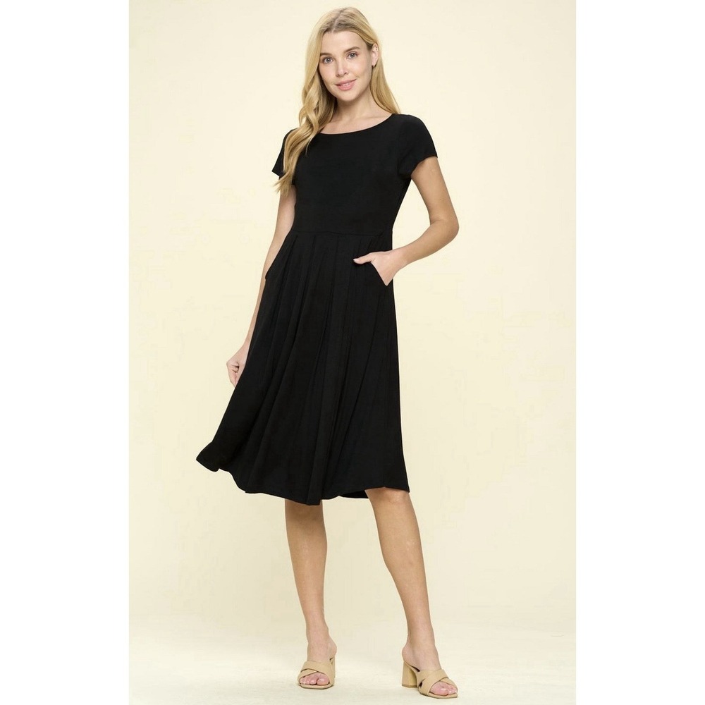 NWT West K Size XS Claris Black Midi Knit Dress Short Sleeve A-Line LBD Pockets